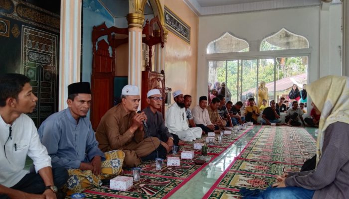 Gadis Asal Medan Masuk Islam di Gampong Alue Mangota Abdya