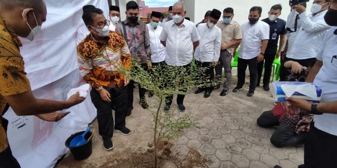 Dirjen Otda Kemendagri Resmikan Kantor DPP IKAPTK Aceh