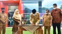 Gubernur Nova Resmikan Gedung Baru DPMPTSP Aceh