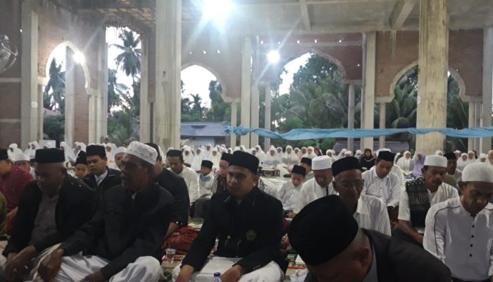 Ribuan Jamaah Safari Shubuh Tadzkiratul Ummah Padati Masjid Baiturrahman Lhoksukon