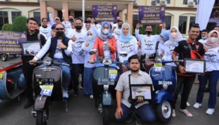 Sambut HUT Bhayangkara ke-76, Polisi di Aceh Gelar Kontes Vespa