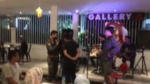 Tandingi Suara Takbir, Live Musik di Cafe Nongkrong Abdya Dibubarkan 35 Tandingi Suara Takbir, Live Musik di Cafe Nongkrong Abdya Dibubarkan