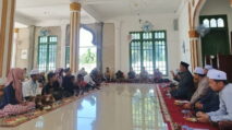 Sembilan Warga Asal Nias Sumut Masuk Islam di Abdya