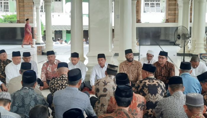 Rombongan Kankemenag Aceh Utara Takziah ke Rumah Alm Abu Tumin