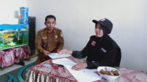 Pacu Coklit Pemilu 2024, Pantarlih Mata Ie Sapa Warga dengan Senyum