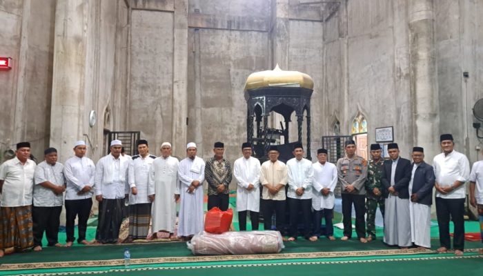 Pemkab Aceh Utara Hibah Rp500 juta dan Sejumlah Bantuan untuk Masjid Baiturrahman