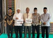 Tiga Karyawan Senior Yayasan Al Muslimun Lhoksukon Dapat Hadiah Umrah Gratis