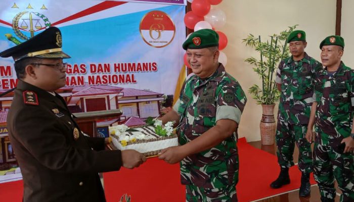 Iringan Lagu Jamrud dan Kue Ultah dari TNI Warnai HUT Adhyaksa ke-63 di Abdya
