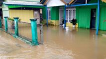 Banjir Terjang Simeulue, Puluhan Rumah Warga Terendam