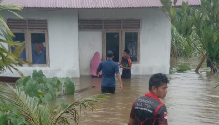 Hujan Deras Rendam 105 Rumah di Simeulue Barat