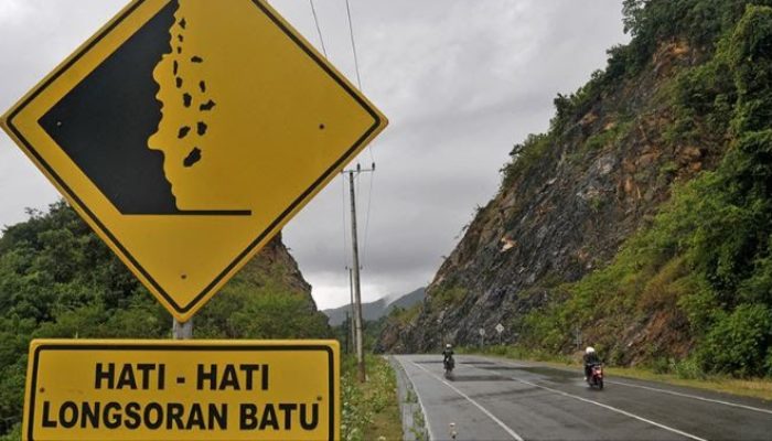 Jalan Rute Gunung Gurutee Aceh Jaya Ditutup Sementara