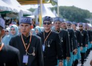 Kontingen Nagan Raya Ramaikan Pawai Budaya PKA 8 di Banda Aceh
