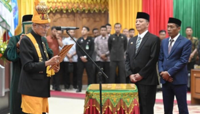 Malik Mahmud Kembali Dikukuhkan Sebagai Wali Nanggroe Aceh
