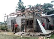 Renovasi Rumah Program TMMD 119 Kodim Abdya Masuki Tahap Pemasangan Atap