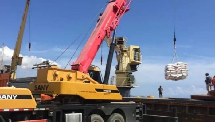 Bulog Aceh Terima Tambahan Stok Beras Impor Vietnam 9.800 Ton