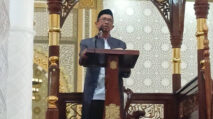 Khutbah Jumat di Masjid Agung Abdya, Ustaz Nashrullah Ajak Jamaah Jadikan Shalat sebagai Fondasi Hidup