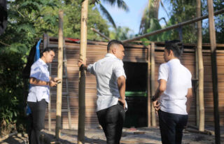 Bupati Abdya Pastikan Rumah Layak Huni untuk Amran Rampung Sebelum Takbir Lebaran