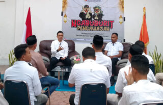 Panwaslih Abdya Gelar Ngabuburit Pengawasan dan Santuni Anak Yatim