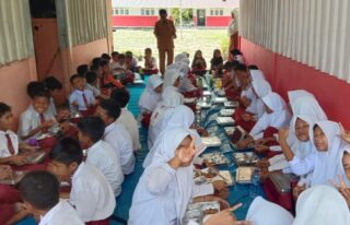 Program MBG di Simeulue Barat Dorong Semangat Belajar Siswa