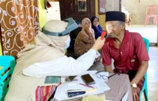 Tak Lagi Keluar Ongkos Berobat, Warga Abdya Rasakan Manfaat Program Doto Saweu Gampong