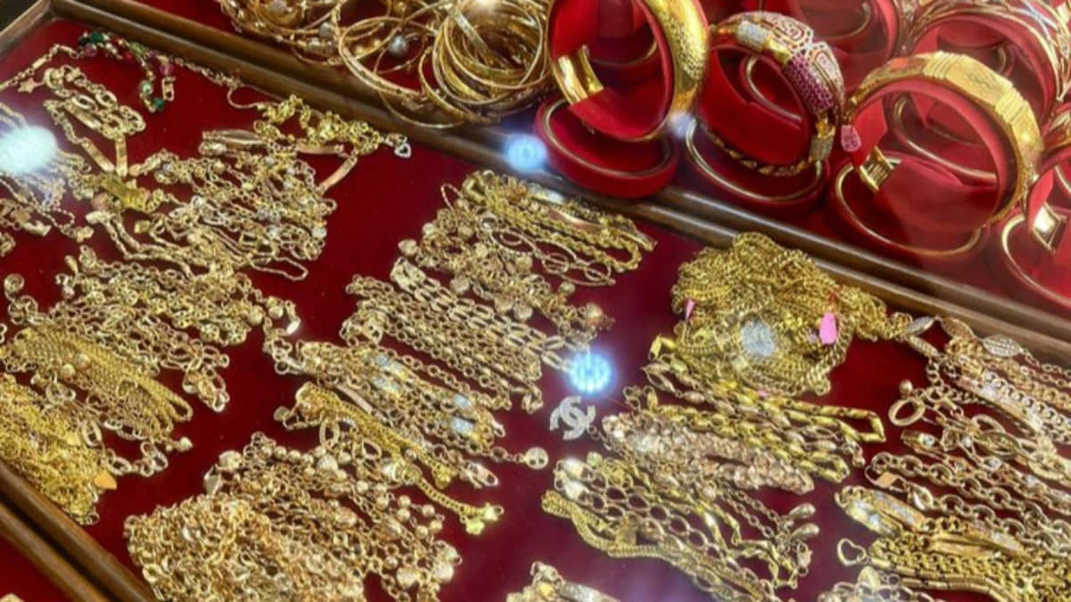 Harga Emas Banda Aceh Hari Ini 25 Juli 2026: Emas Perhiasan Stabil, Antam Menguat