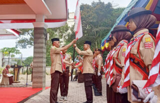 Wabup Zaman Akli Lepas 26 Anggota Pramuka Abdya ke Jamnas XII Cibubur