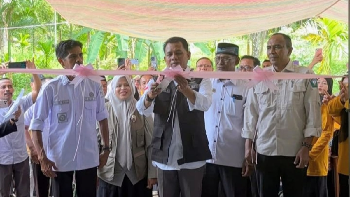 Wabup Baital Mukadis Resmikan Bank Sampah Jambo Papeun, Ubah Masalah Lingkungan Jadi Manfaat Ekonomi