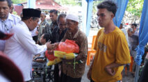 Pemkab Abdya Beri Bimbingan Sosial dan Salurkan Sembako untuk Lansia dan Disabilitas