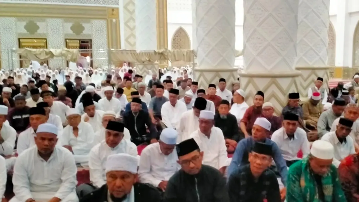 Seribu Lebih Jamaah Hadiri Milad ke-10 Shuling di Masjid Agung Abdya