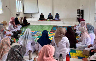 Puskesmas Bineh Krueng Gelar Pengajian Fiqih Wanita Dukung Program Peukong Agama