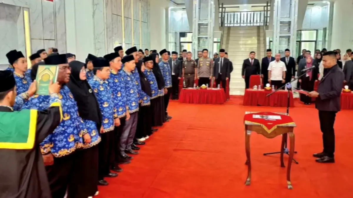 Resmi Dilantik Bupati Safaruddin, Ini Daftar 19 Pejabat Eselon III dan IV Abdya
