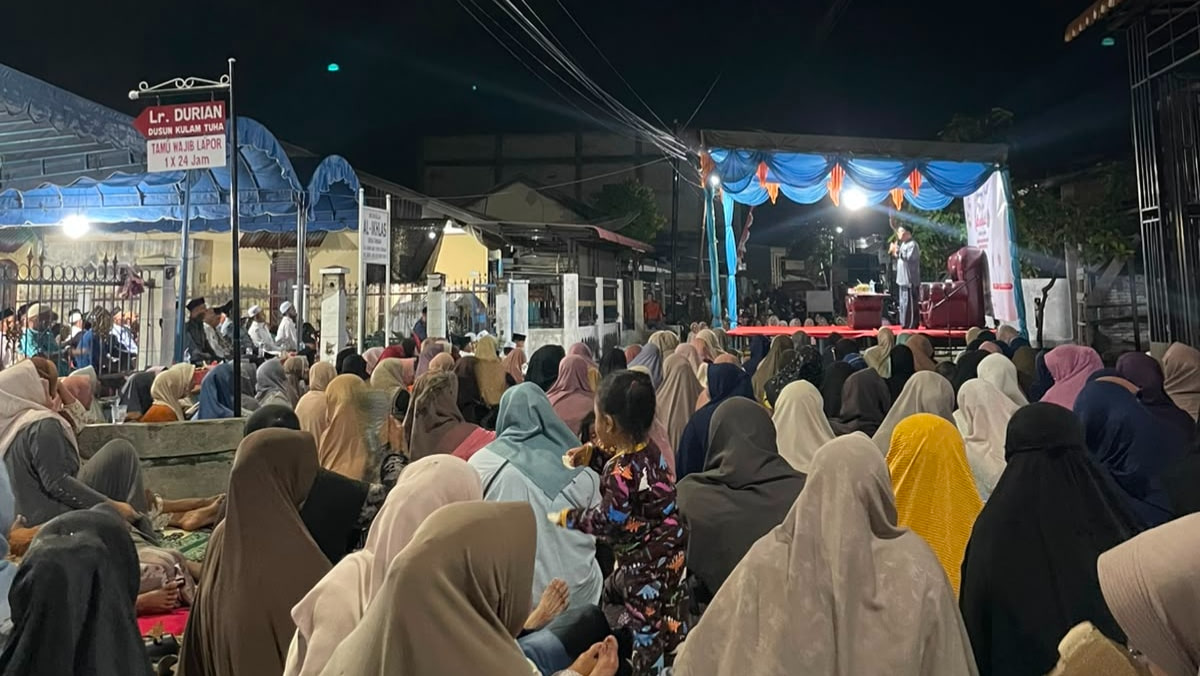 Dai Kocak Tgk Ismail Isi Ceramah Maulid di Gampong Tangah Abdya