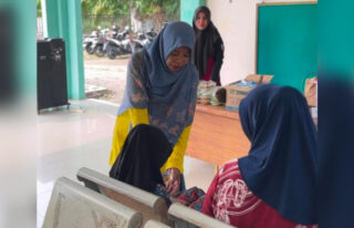 Puskesmas Bineh Krueng Abdya Gelar Jumat Berkah, Berbagi Bersama Pasien