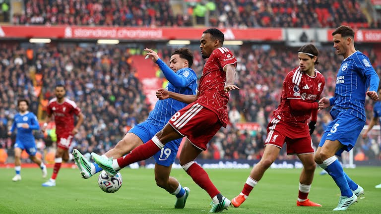 Liverpool Hajar Brighton 2-0, The Reds Merangsek ke Peringkat 4 Klasemen