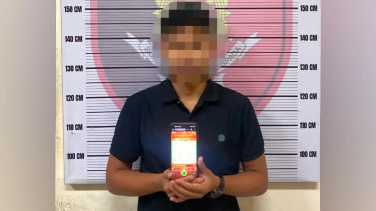 Asyik Main Judi Online di HP, Pria di Aceh Selatan Diangkut Polisi